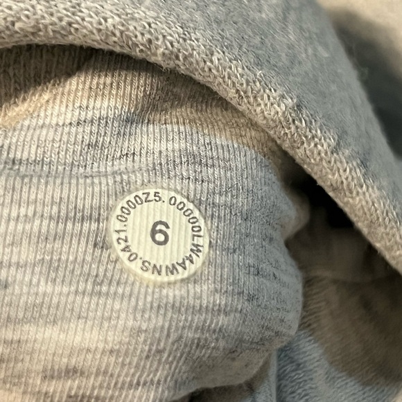 Lululemon Scuba Hoodie *Light Cotton Fleece Heathered Core Ultra Light Grey. 6. - Picture 10 of 16